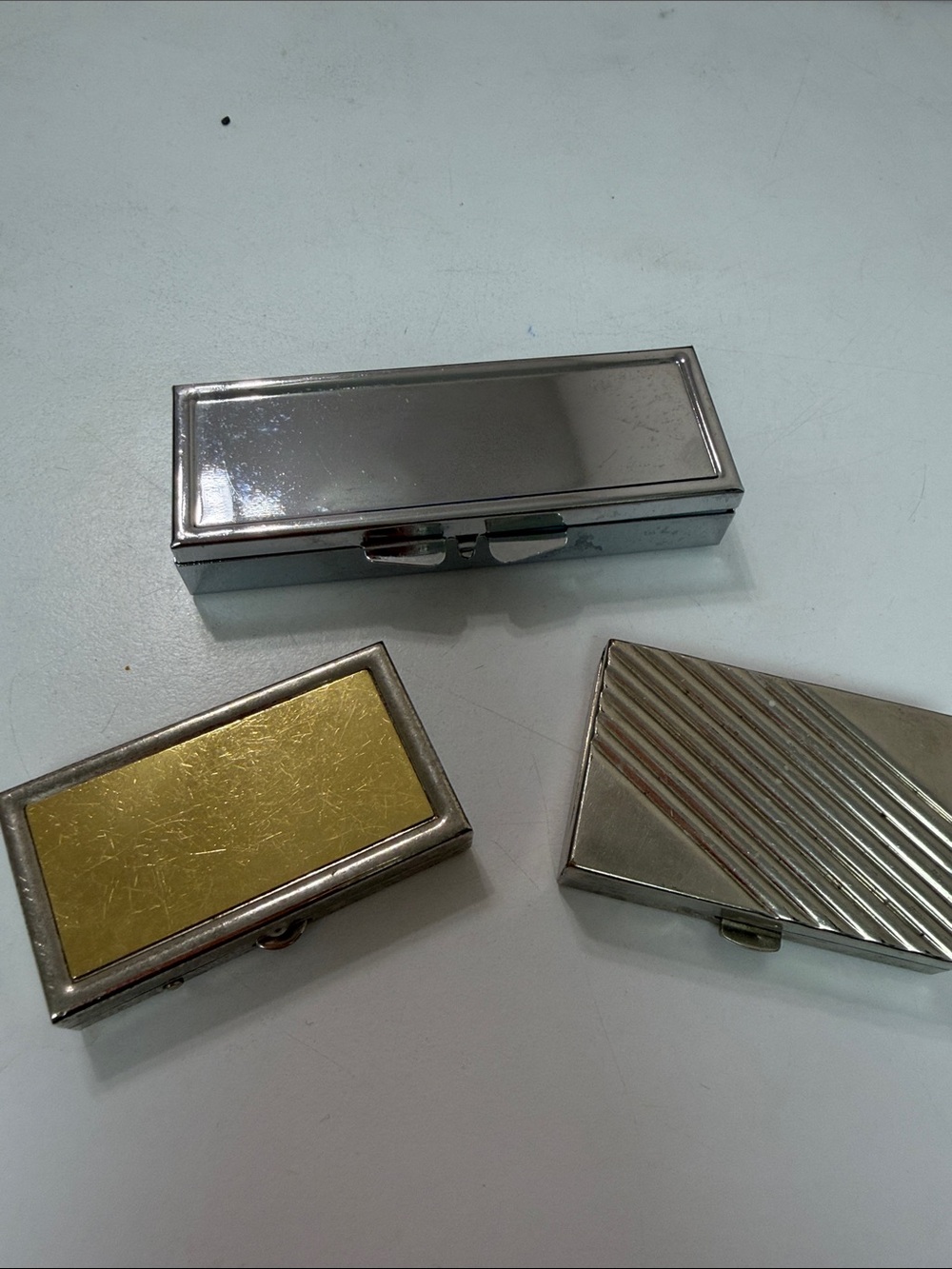 Source Unknown Silver and Gold tone Metal Trinket pill Boxes Set of 3